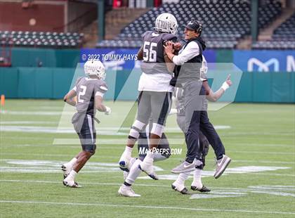 Thumbnail 3 in Lewisville vs. Keller (UIL 6A D1 Region Playoff) photogallery.