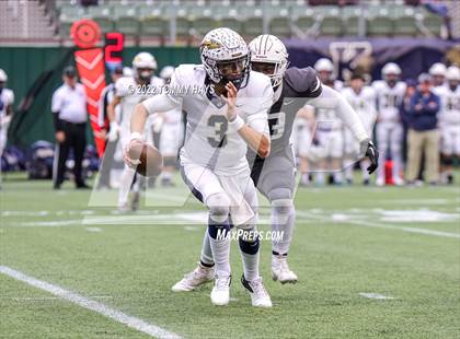 Thumbnail 1 in Lewisville vs. Keller (UIL 6A D1 Region Playoff) photogallery.