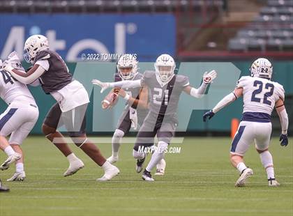 Thumbnail 2 in Lewisville vs. Keller (UIL 6A D1 Region Playoff) photogallery.