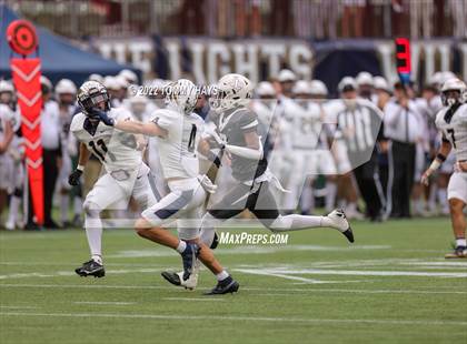 Thumbnail 3 in Lewisville vs. Keller (UIL 6A D1 Region Playoff) photogallery.