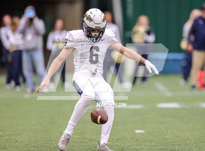 Thumbnail 3 in Lewisville vs. Keller (UIL 6A D1 Region Playoff) photogallery.