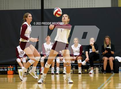 Thumbnail 1 in Whitesboro vs. Farmersville (Denison Invitational Showcase) photogallery.