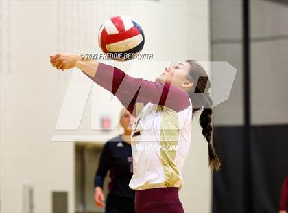 Thumbnail 1 in Whitesboro vs. Farmersville (Denison Invitational Showcase) photogallery.