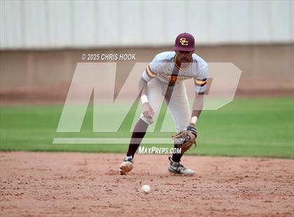 Thumbnail 2 in Salpointe Catholic vs. Marana (Lancer Baseball Classic) photogallery.