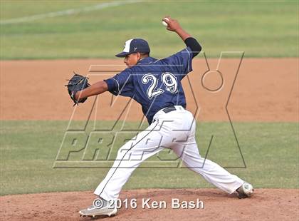 Thumbnail 1 in Rio Mesa @ Camarillo photogallery.