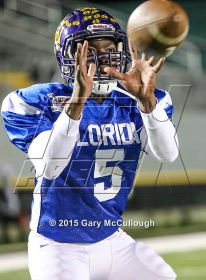 Thumbnail 3 in 2015 War of the Border All-Star Game photogallery.