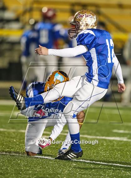Thumbnail 2 in 2015 War of the Border All-Star Game photogallery.