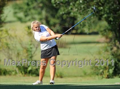 Thumbnail 2 in Tri-Nine Golf Match @ Crooked Creek Golf Course photogallery.