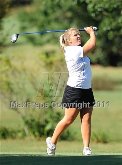 Thumbnail 3 in Tri-Nine Golf Match @ Crooked Creek Golf Course photogallery.