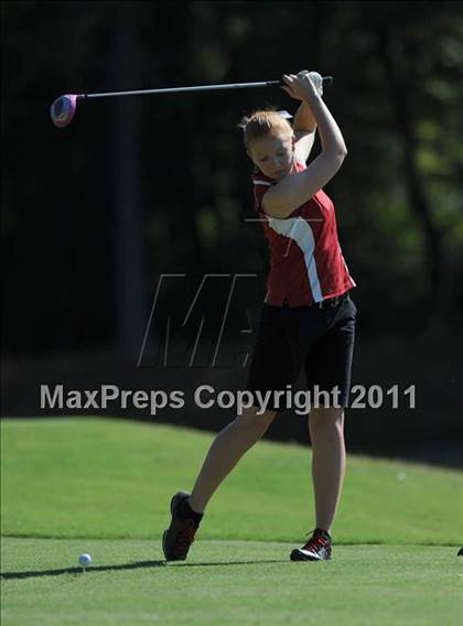 Thumbnail 3 in Tri-Nine Golf Match @ Crooked Creek Golf Course photogallery.