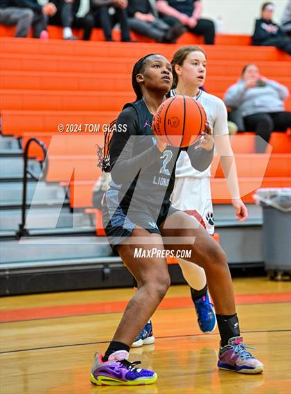 Thumbnail 2 in Warhill @ Tabb photogallery.