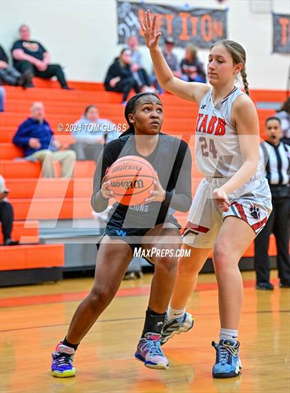 Thumbnail 2 in Warhill @ Tabb photogallery.