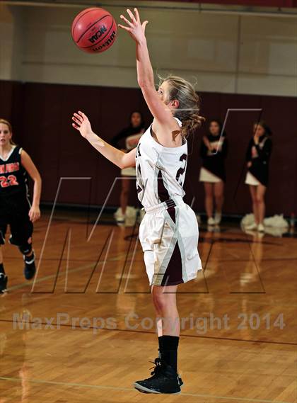 Thumbnail 1 in Pigeon Forge @ Alcoa (TSSAA 2-AA Regional Playoff) photogallery.