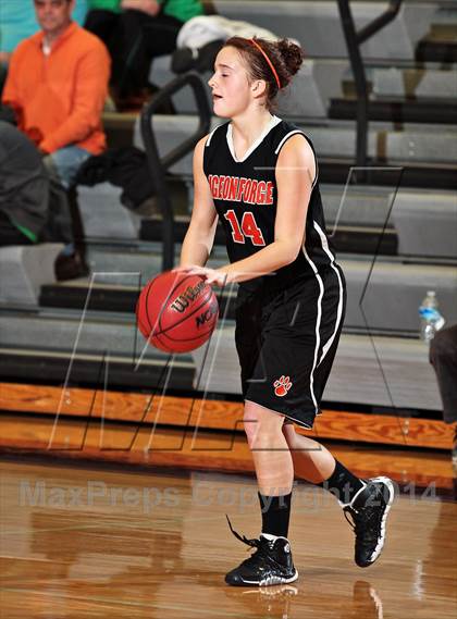 Thumbnail 1 in Pigeon Forge @ Alcoa (TSSAA 2-AA Regional Playoff) photogallery.