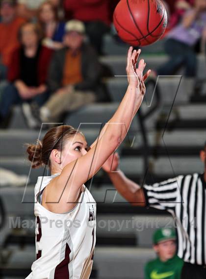 Thumbnail 2 in Pigeon Forge @ Alcoa (TSSAA 2-AA Regional Playoff) photogallery.