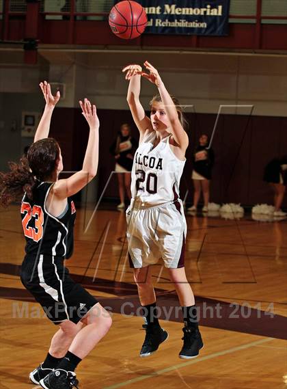 Thumbnail 1 in Pigeon Forge @ Alcoa (TSSAA 2-AA Regional Playoff) photogallery.
