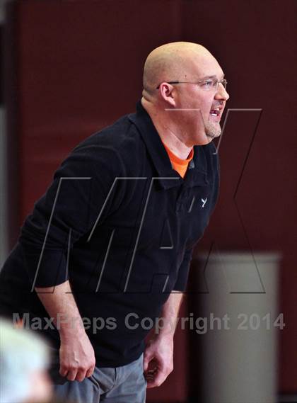 Thumbnail 3 in Pigeon Forge @ Alcoa (TSSAA 2-AA Regional Playoff) photogallery.