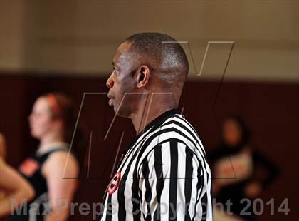 Thumbnail 3 in Pigeon Forge @ Alcoa (TSSAA 2-AA Regional Playoff) photogallery.