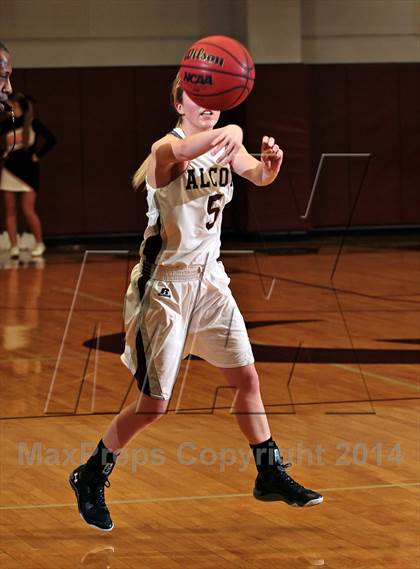 Thumbnail 3 in Pigeon Forge @ Alcoa (TSSAA 2-AA Regional Playoff) photogallery.