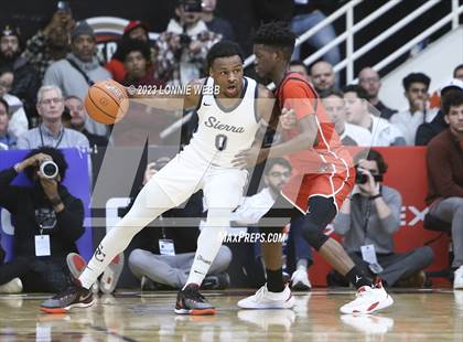 Thumbnail 1 in Christopher Columbus vs Sierra Canyon (Spalding Hoophall Classic) photogallery.