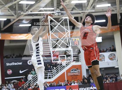 Thumbnail 3 in Christopher Columbus vs Sierra Canyon (Spalding Hoophall Classic) photogallery.