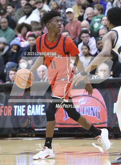Thumbnail 2 in Christopher Columbus vs Sierra Canyon (Spalding Hoophall Classic) photogallery.