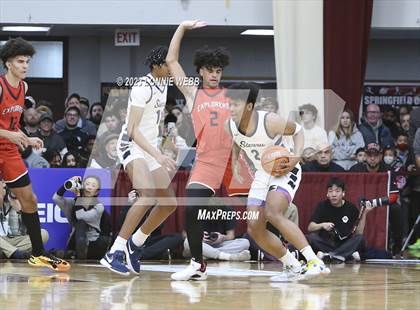 Thumbnail 3 in Christopher Columbus vs Sierra Canyon (Spalding Hoophall Classic) photogallery.