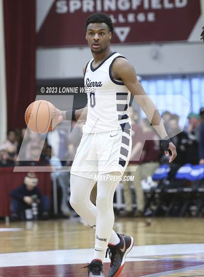 Thumbnail 3 in Christopher Columbus vs Sierra Canyon (Spalding Hoophall Classic) photogallery.