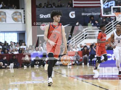 Thumbnail 3 in Christopher Columbus vs Sierra Canyon (Spalding Hoophall Classic) photogallery.