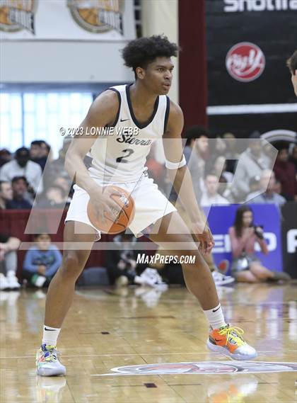 Thumbnail 2 in Christopher Columbus vs Sierra Canyon (Spalding Hoophall Classic) photogallery.