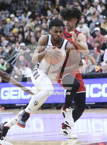 Thumbnail 1 in Christopher Columbus vs Sierra Canyon (Spalding Hoophall Classic) photogallery.