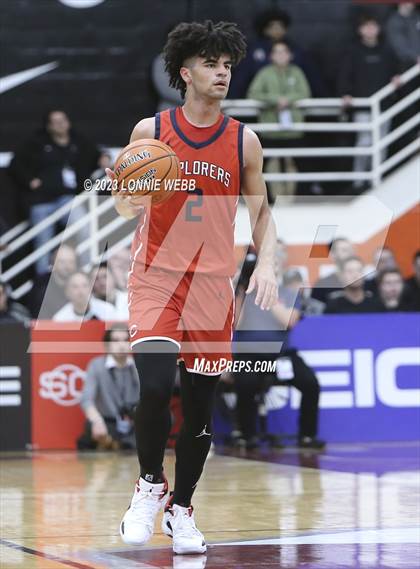 Thumbnail 2 in Christopher Columbus vs Sierra Canyon (Spalding Hoophall Classic) photogallery.