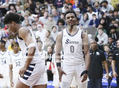 Thumbnail 1 in Christopher Columbus vs Sierra Canyon (Spalding Hoophall Classic) photogallery.