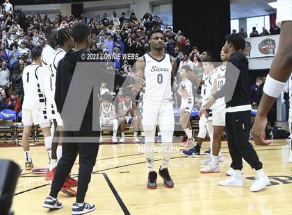 Thumbnail 3 in Christopher Columbus vs Sierra Canyon (Spalding Hoophall Classic) photogallery.