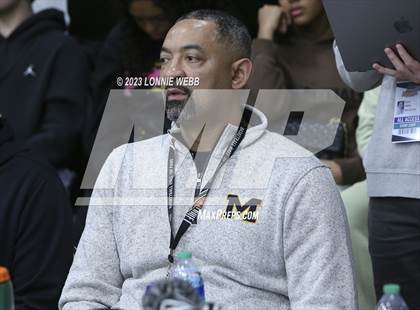 Thumbnail 1 in Christopher Columbus vs Sierra Canyon (Spalding Hoophall Classic) photogallery.