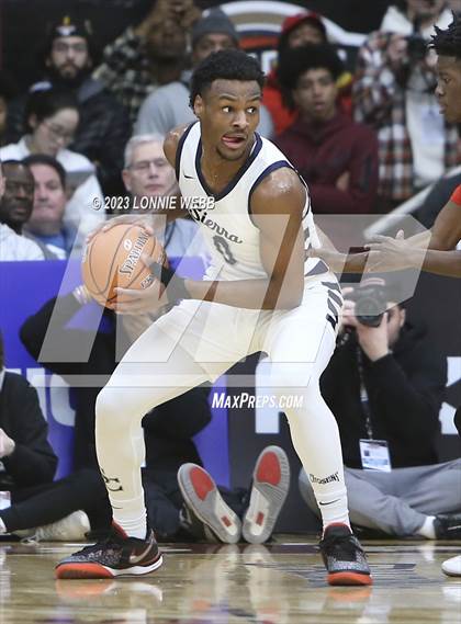 Thumbnail 2 in Christopher Columbus vs Sierra Canyon (Spalding Hoophall Classic) photogallery.