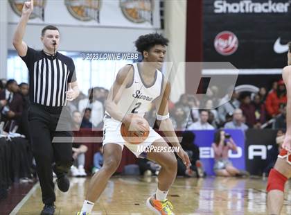 Thumbnail 1 in Christopher Columbus vs Sierra Canyon (Spalding Hoophall Classic) photogallery.