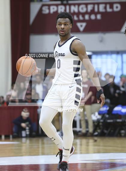 Thumbnail 1 in Christopher Columbus vs Sierra Canyon (Spalding Hoophall Classic) photogallery.