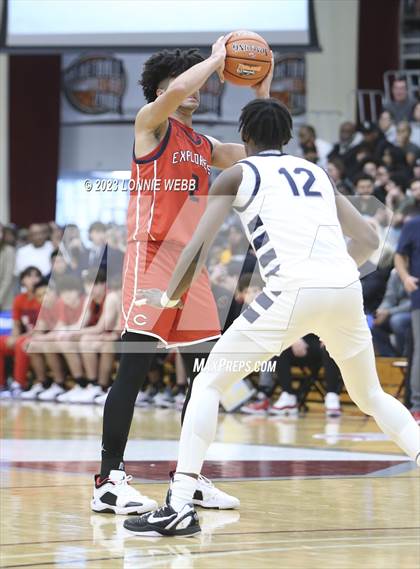 Thumbnail 3 in Christopher Columbus vs Sierra Canyon (Spalding Hoophall Classic) photogallery.