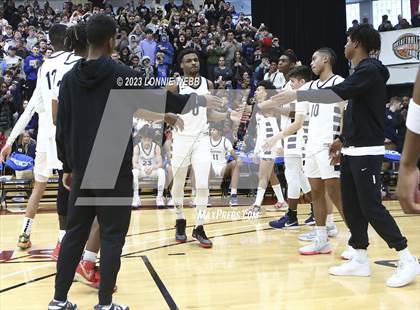 Thumbnail 2 in Christopher Columbus vs Sierra Canyon (Spalding Hoophall Classic) photogallery.
