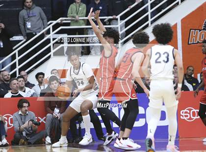 Thumbnail 1 in Christopher Columbus vs Sierra Canyon (Spalding Hoophall Classic) photogallery.