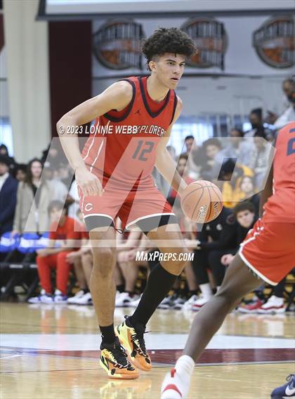 Thumbnail 1 in Christopher Columbus vs Sierra Canyon (Spalding Hoophall Classic) photogallery.