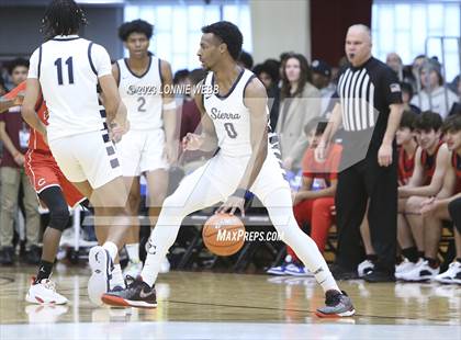 Thumbnail 3 in Christopher Columbus vs Sierra Canyon (Spalding Hoophall Classic) photogallery.