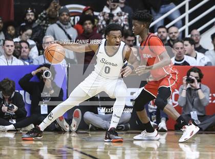 Thumbnail 3 in Christopher Columbus vs Sierra Canyon (Spalding Hoophall Classic) photogallery.