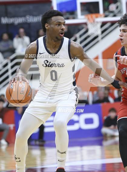 Thumbnail 3 in Christopher Columbus vs Sierra Canyon (Spalding Hoophall Classic) photogallery.