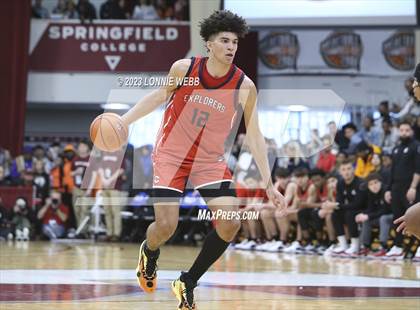 Thumbnail 2 in Christopher Columbus vs Sierra Canyon (Spalding Hoophall Classic) photogallery.