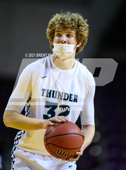 Thumbnail 3 in George Washington vs. ThunderRidge (CHSAA 5A Finals) photogallery.