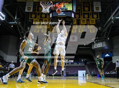 Thumbnail 2 in George Washington vs. ThunderRidge (CHSAA 5A Finals) photogallery.