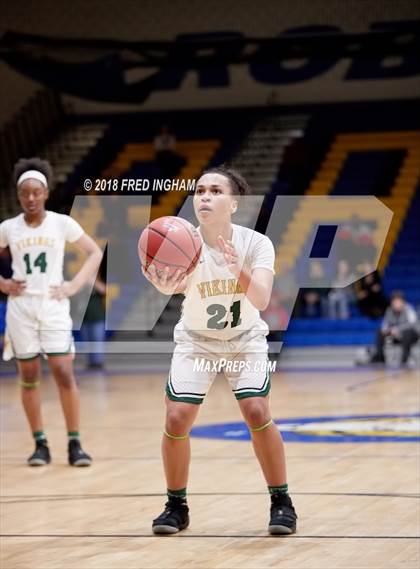 Thumbnail 2 in Langley vs. Woodbridge (VHSL Quarterfinal) photogallery.