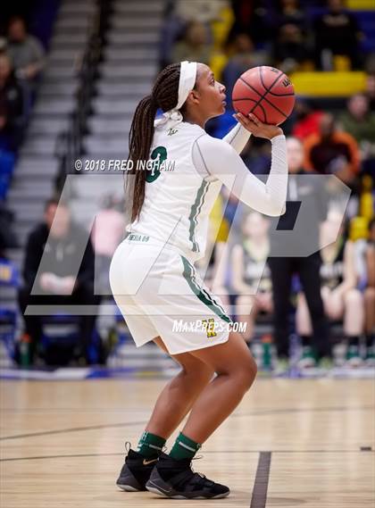 Thumbnail 3 in Langley vs. Woodbridge (VHSL Quarterfinal) photogallery.